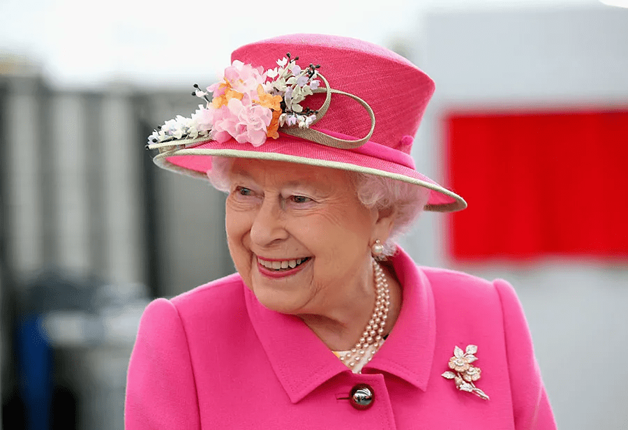 The Queen of Hearts: Leadership Insights from Queen Elizabeth’s Life of Service